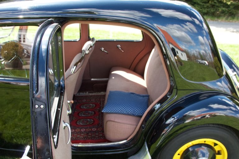 Lej en veteranbil til bryllupskørsel